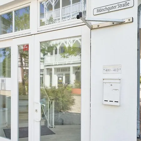Appartamento Ansprechende Mit Balkon Und Badewanne In *